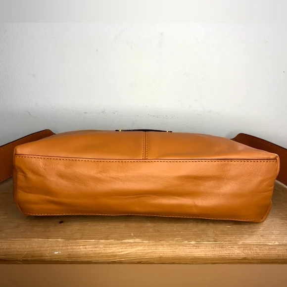 Coach 1941 Bandit Hobo 39 Washed Red - Picture 12 of 12